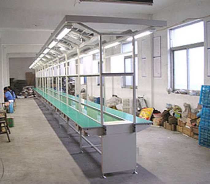 裝配皮帶流水線